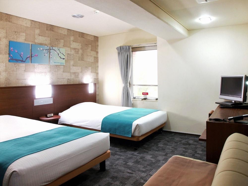 เซนทรัล โฮเทล โอคายามะ Hotel โอคายาม่า ภายนอก รูปภาพ